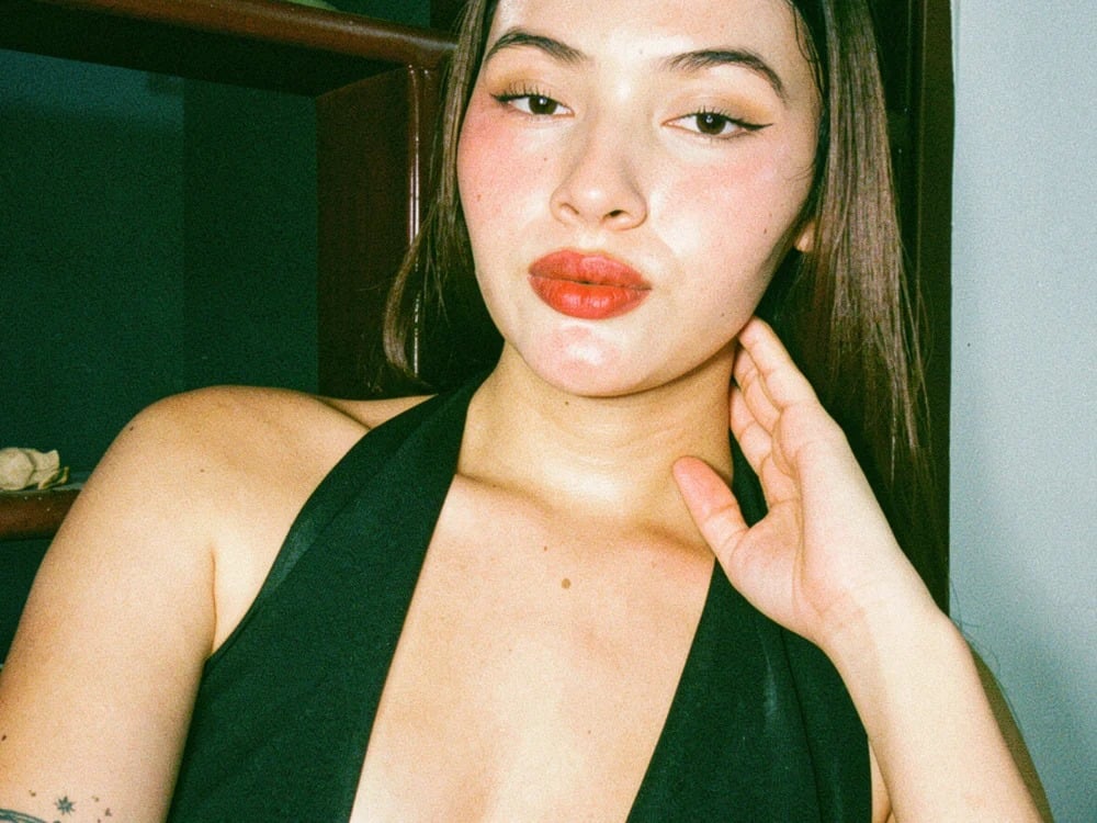Ivonross Chatroom