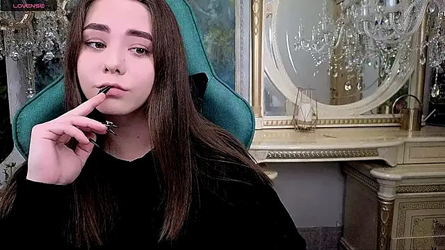 IvoryWood_ Chatroom