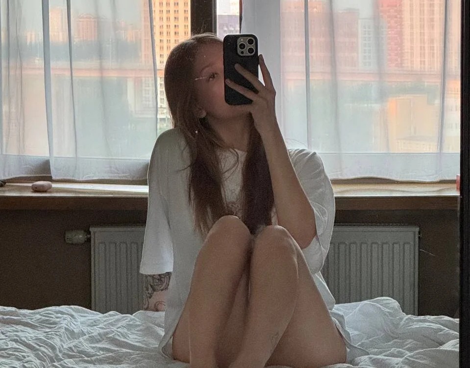 IvySinclair_ Chatroom