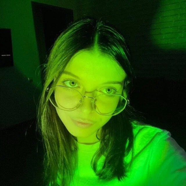 IvyWild Chatroom
