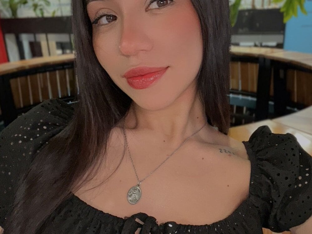 Izabella_arfit Chatroom