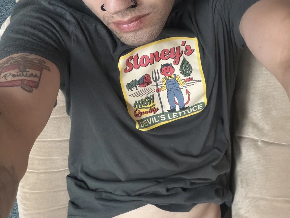 Izzy1369 Chatroom