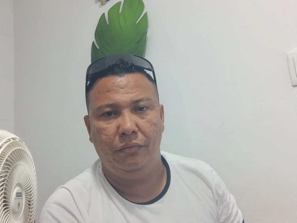 JAMESEXY37 Chatroom