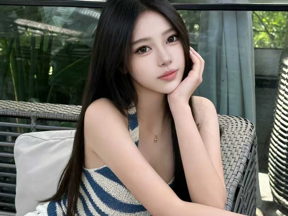 JY-101 Chatroom