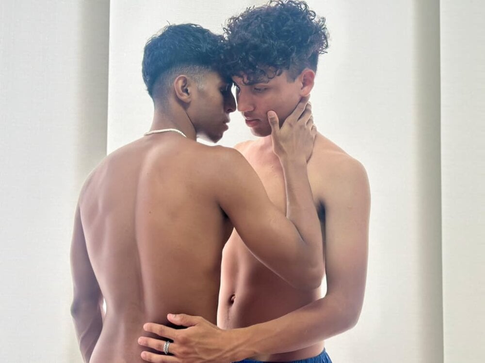 Jacob_Axel Chatroom