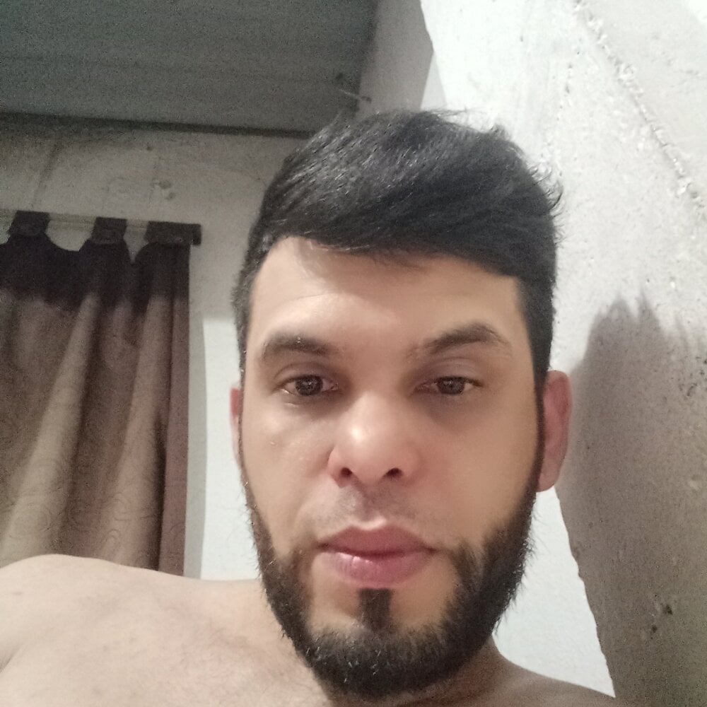 James21990 Chatroom