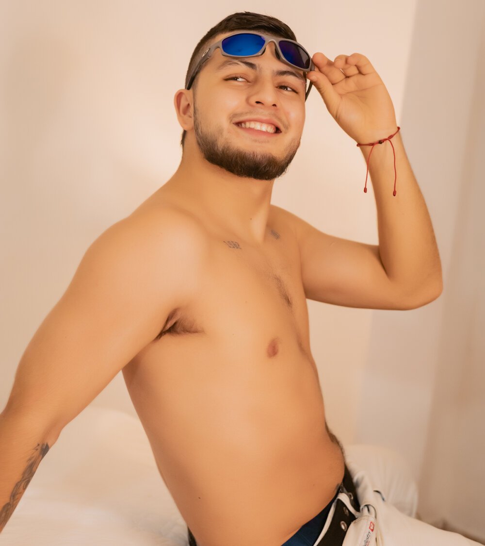 James_Rodriguezs Chatroom