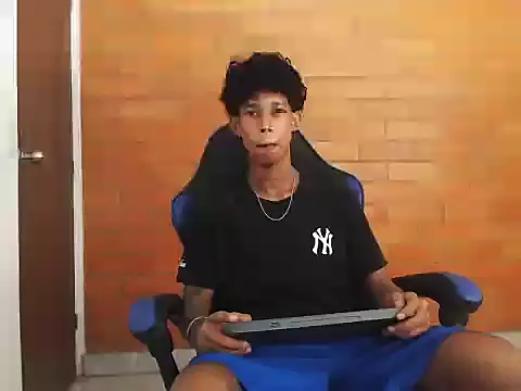 James_rufin Chatroom
