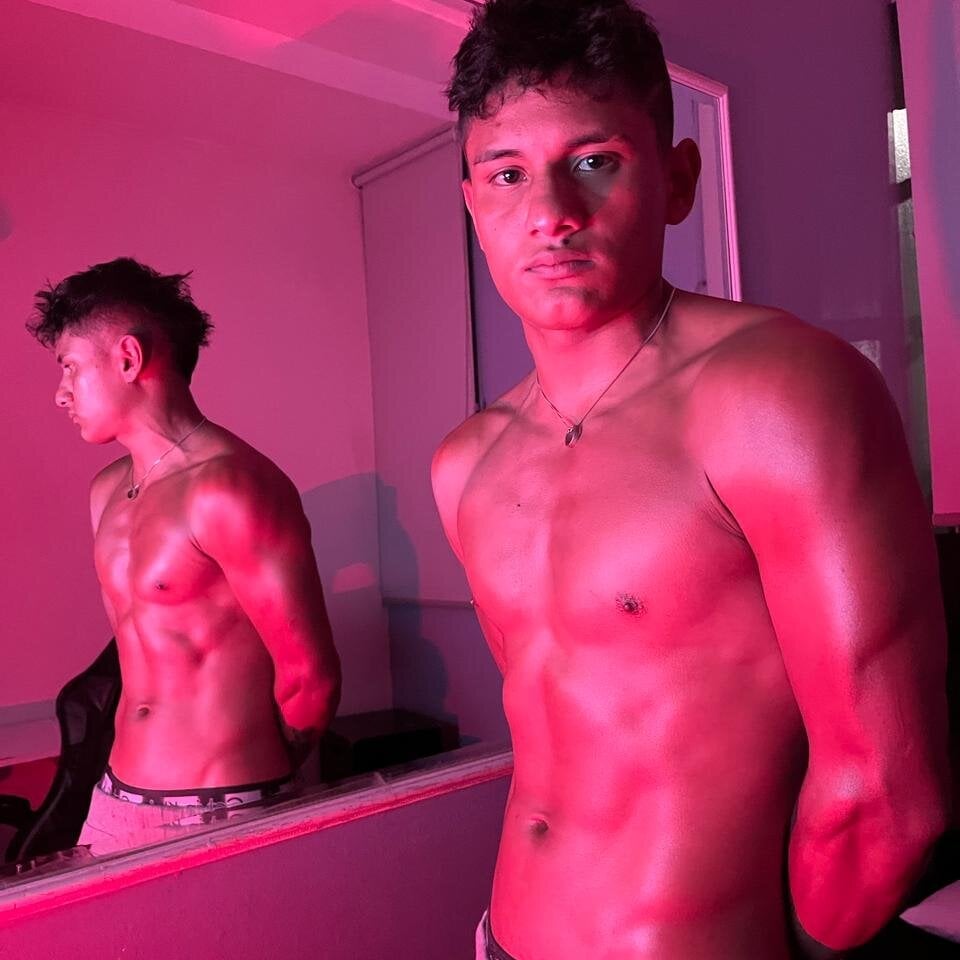 Jamesshott_ Chatroom