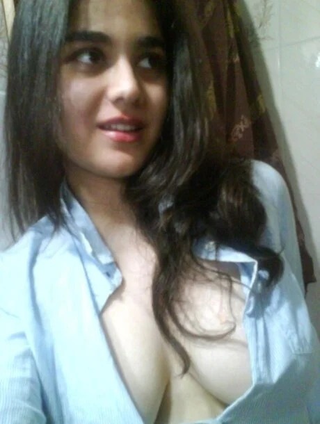 Jasmine_77 Chatroom