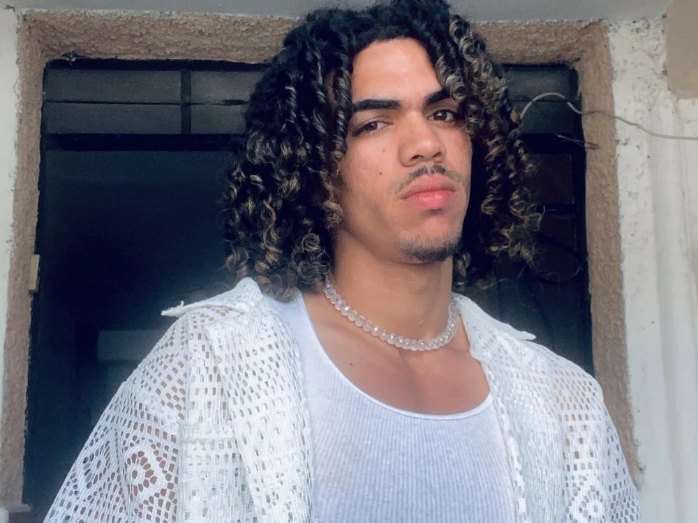 Javier168 Chatroom