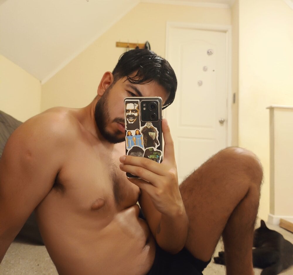 Javiermyers2000 Chatroom