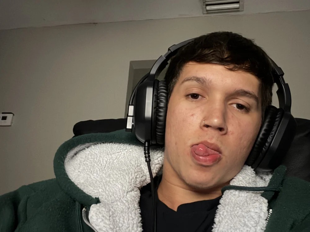 Jay_Hunter Chatroom