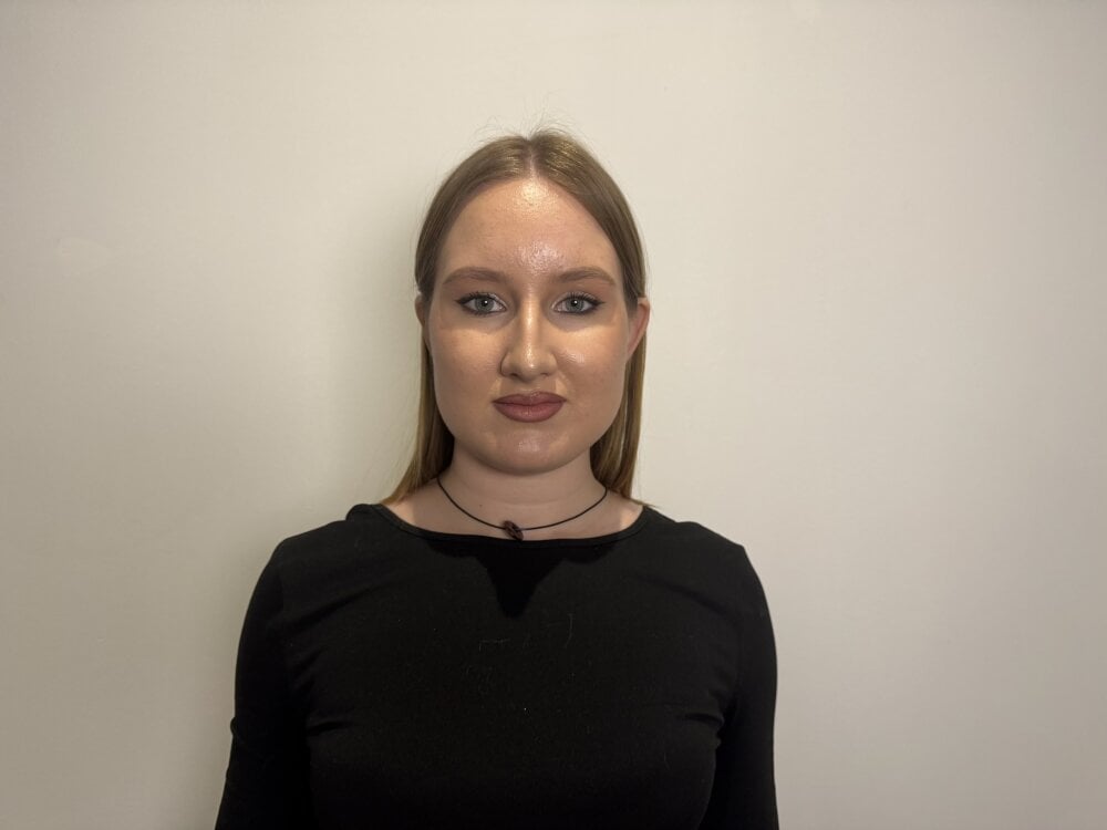 JeannettaCrusinberry Chatroom