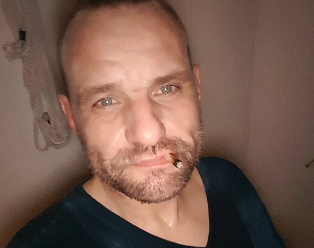 Jeflitschte@xh Chatroom