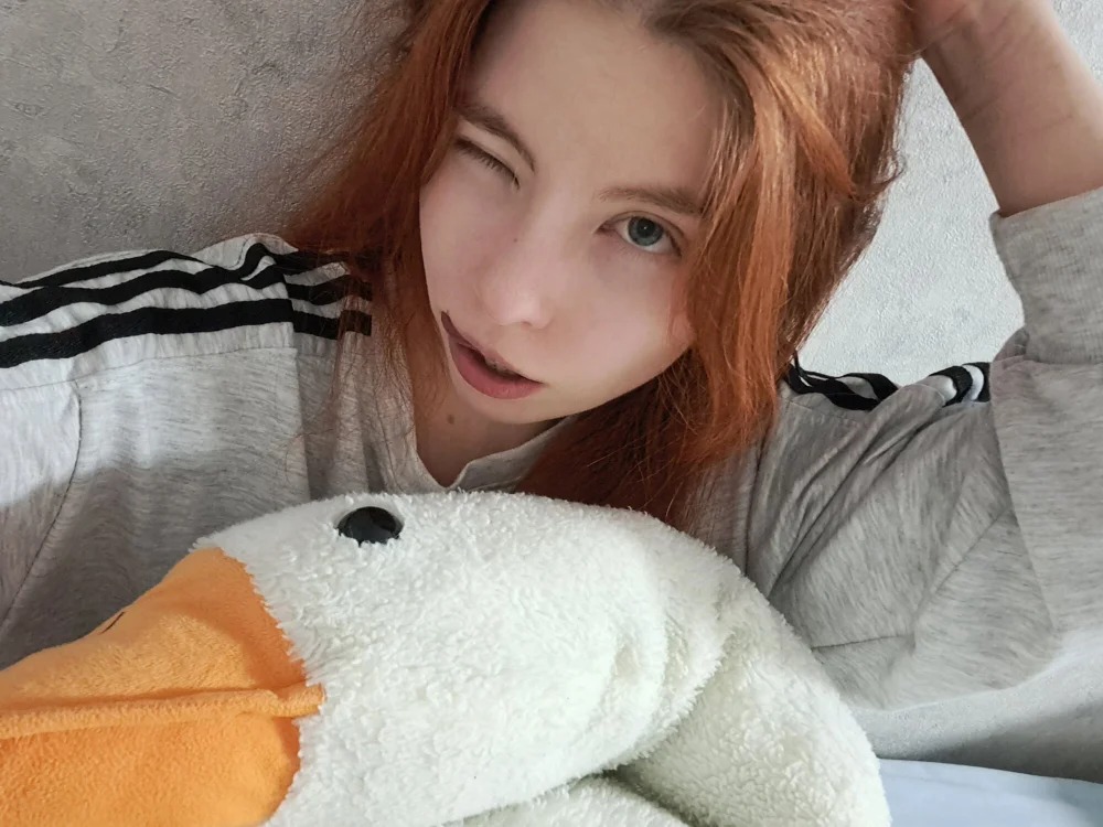 JeneeMinotti Chatroom