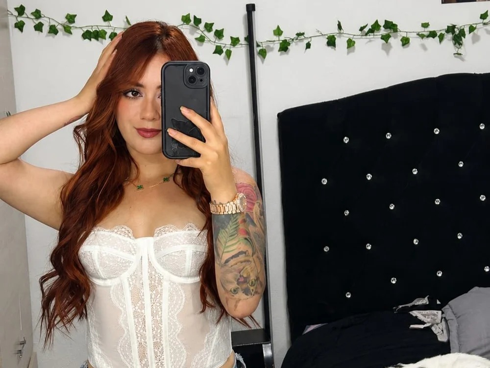 Jenni_arango_ Chatroom