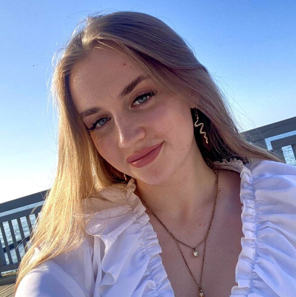 Jessica1West Chatroom