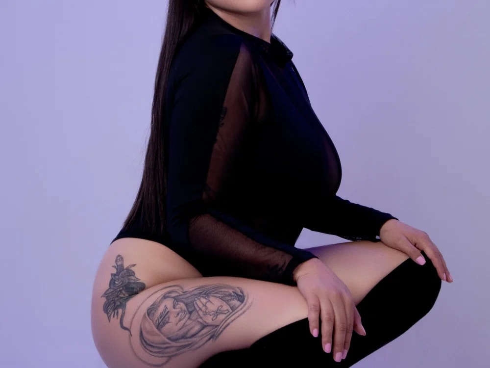 Jessy_Moon_ Chatroom