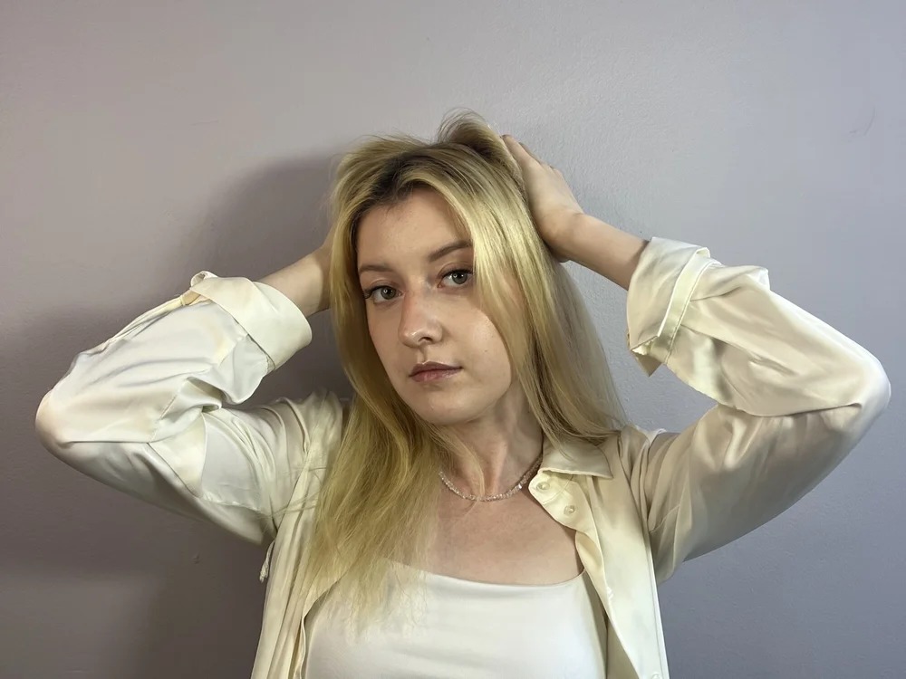 JettaBilello Chatroom