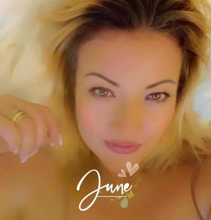 JonnaJones Chatroom