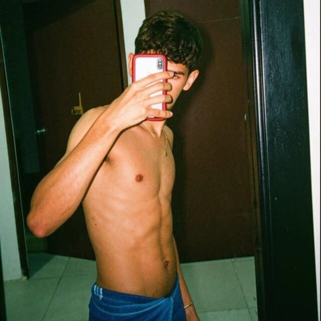Joseph18_ Chatroom