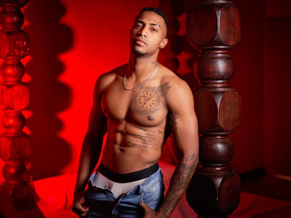 Joseph_Fit97 Chatroom