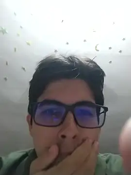 JoshuaAhmed1822__ Chatroom