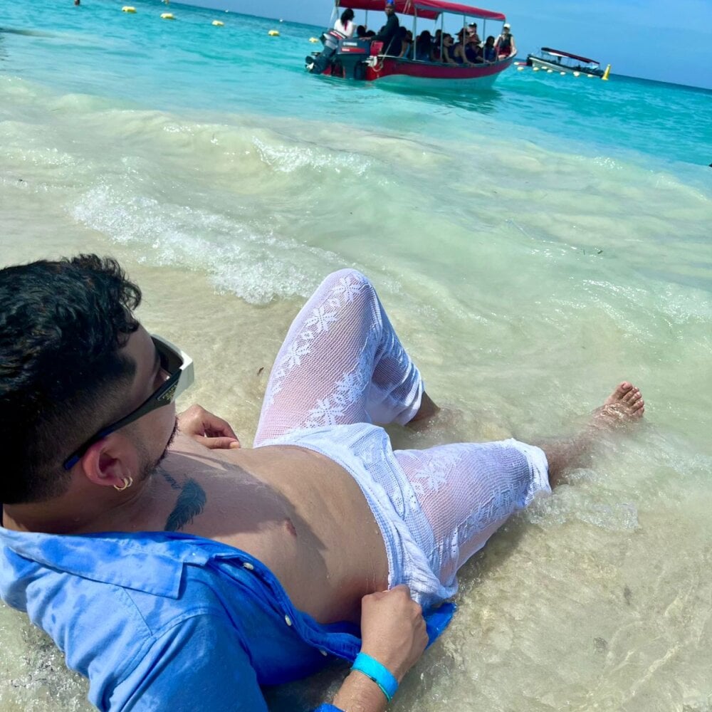 JosstinMills Chatroom