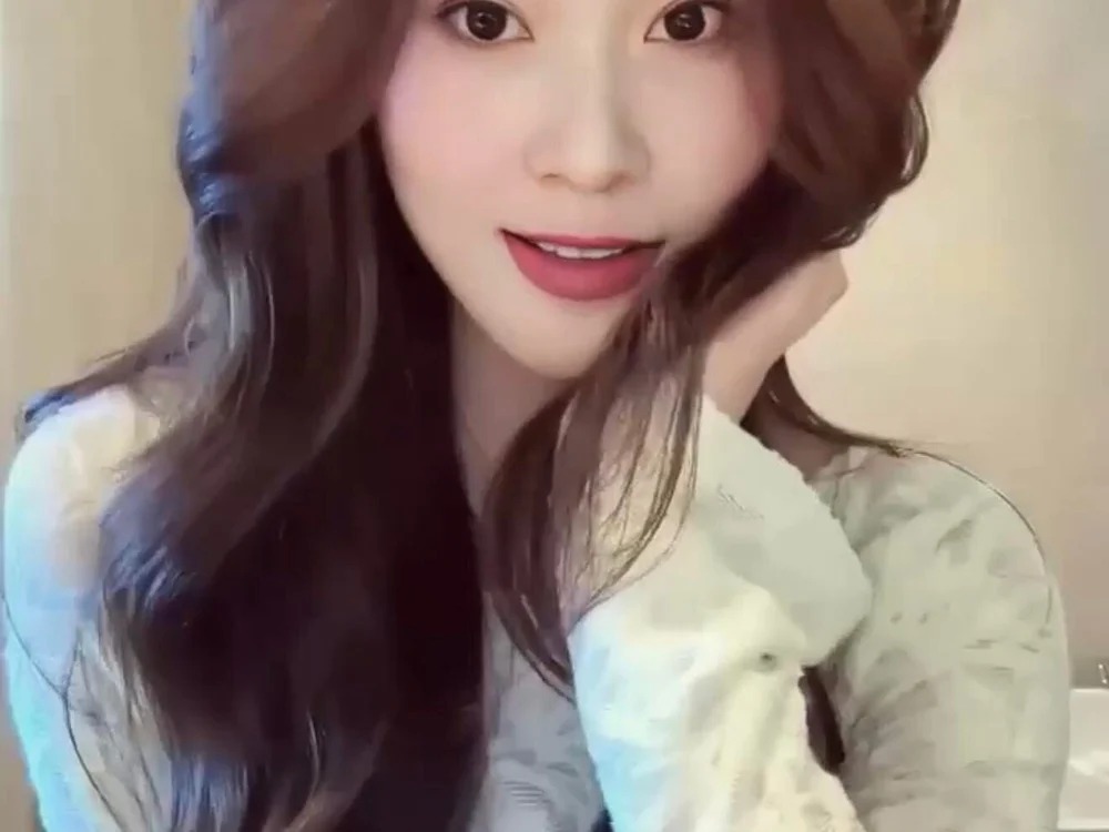 Ju-mi Chatroom