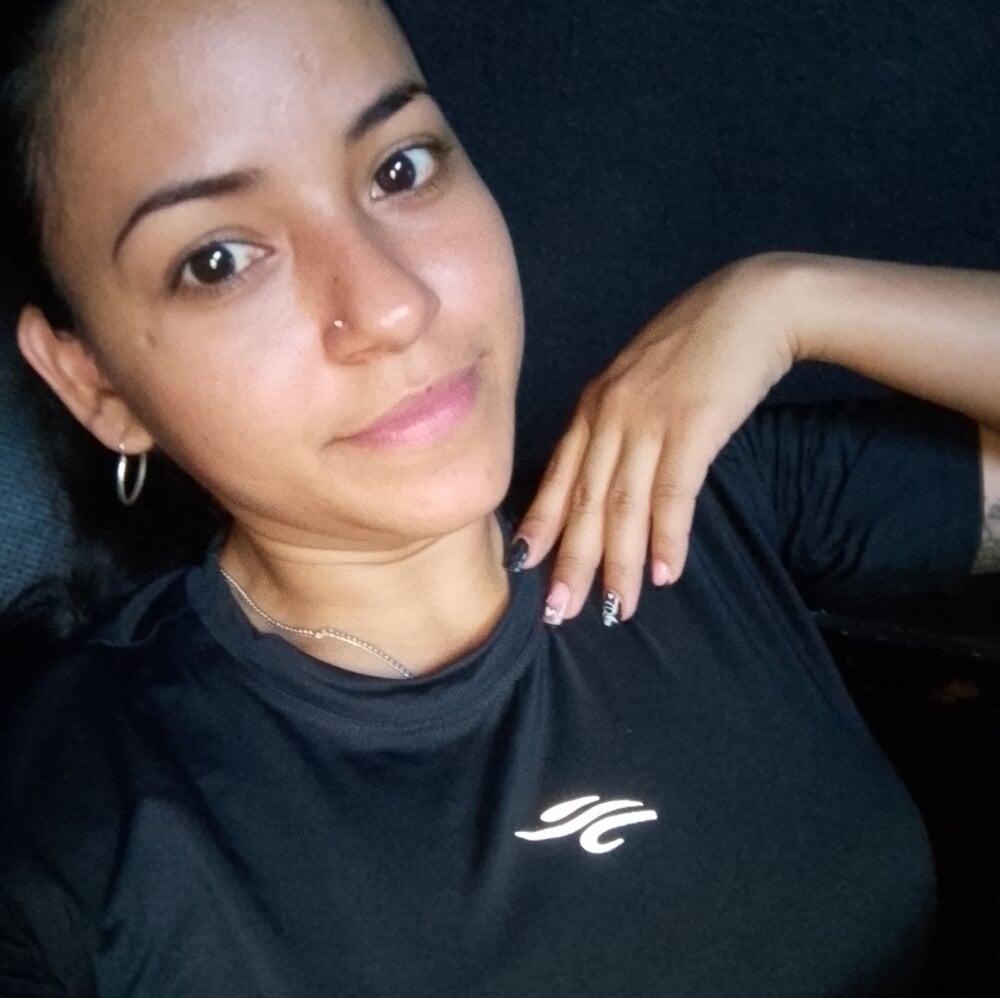 Juana_Corredor23 Chatroom