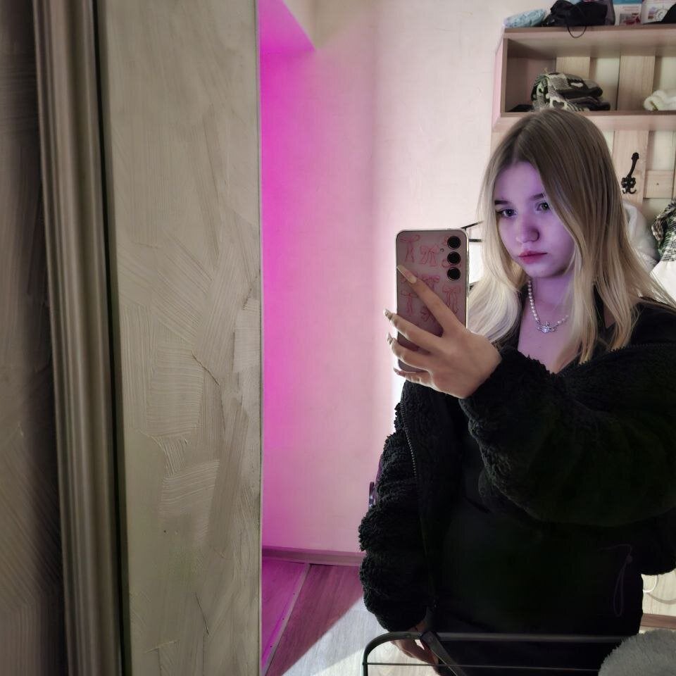 JudithPeach Chatroom