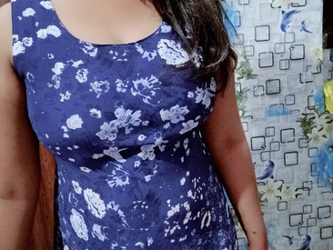 juhi-hotty
