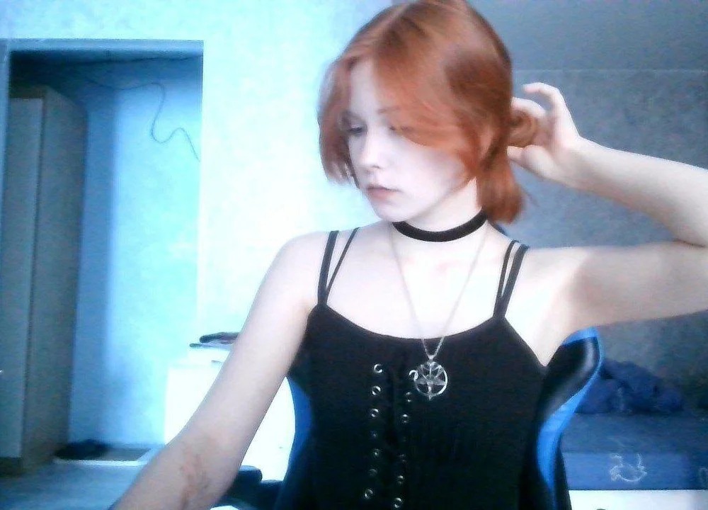 Julia_Anis Chatroom