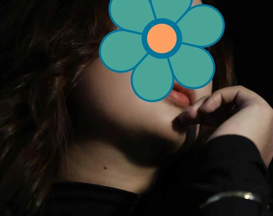 Julie-Rosee Chatroom