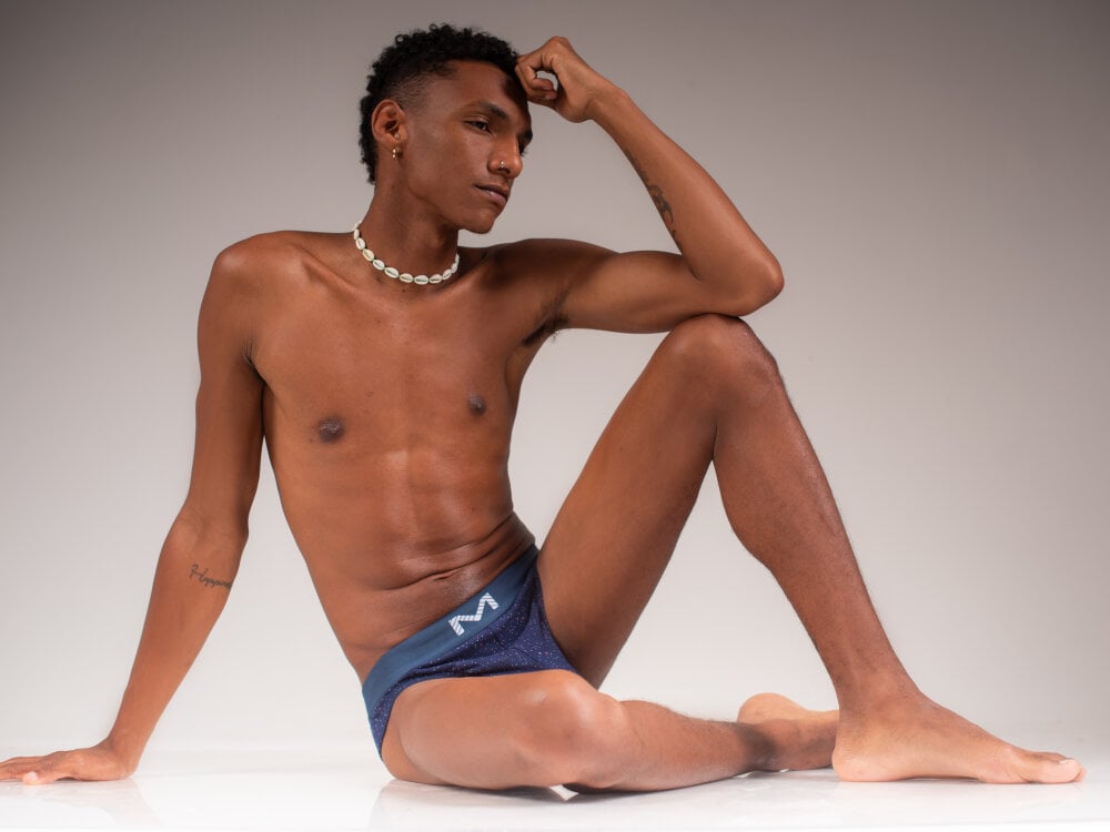 JulienSaint Chatroom