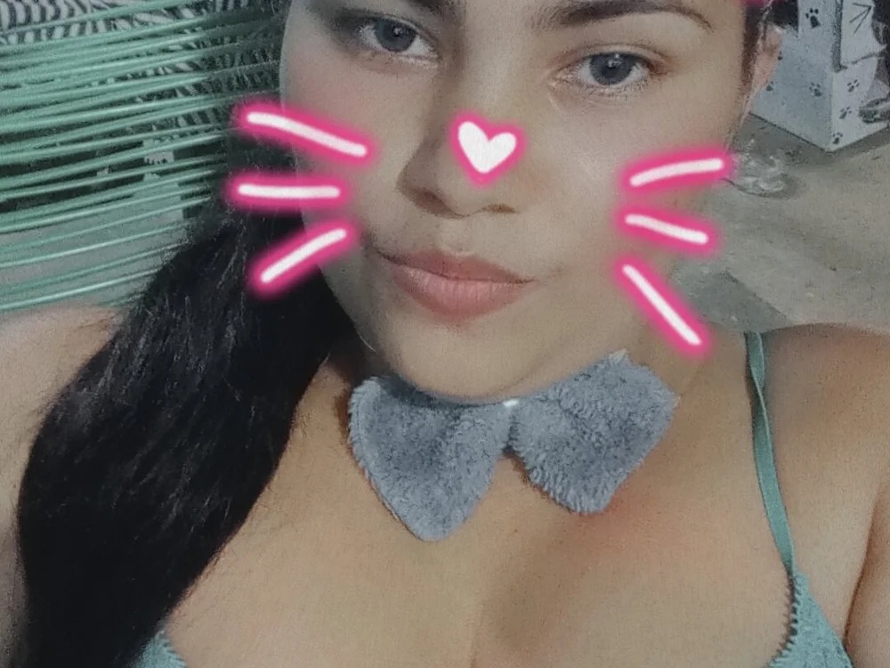 Julieta1995 Chatroom
