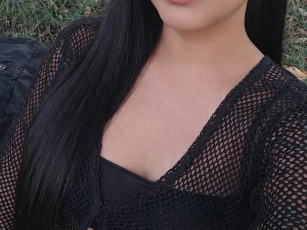 Julietha_99 Chatroom
