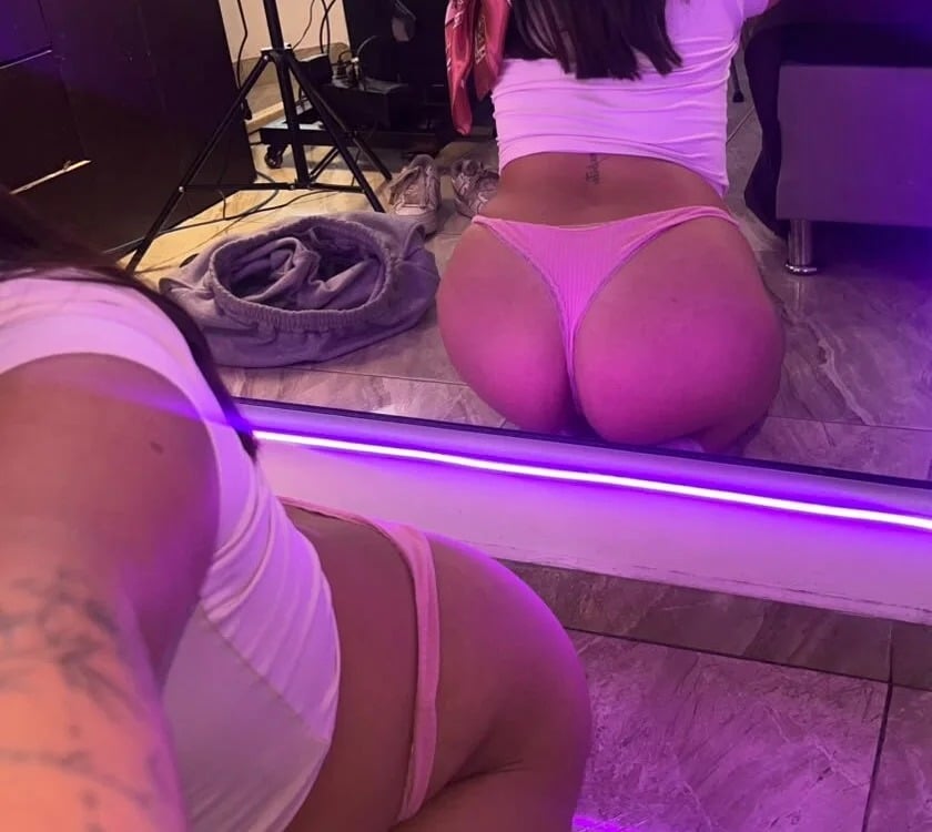 KATE_AMBROS Chatroom