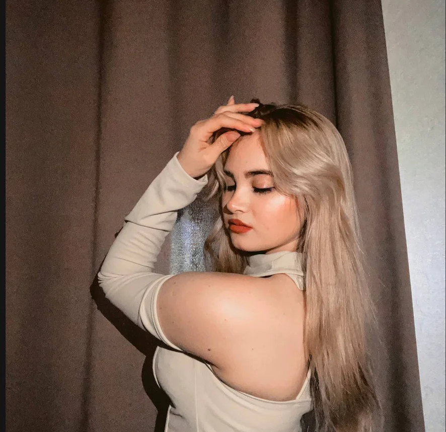 KariJarecke Chatroom