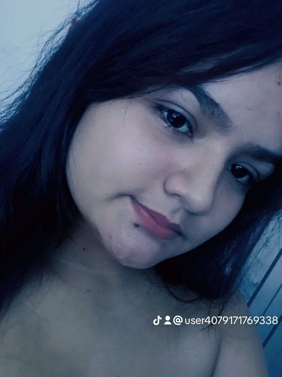 Karina_Hot-69 Chatroom
