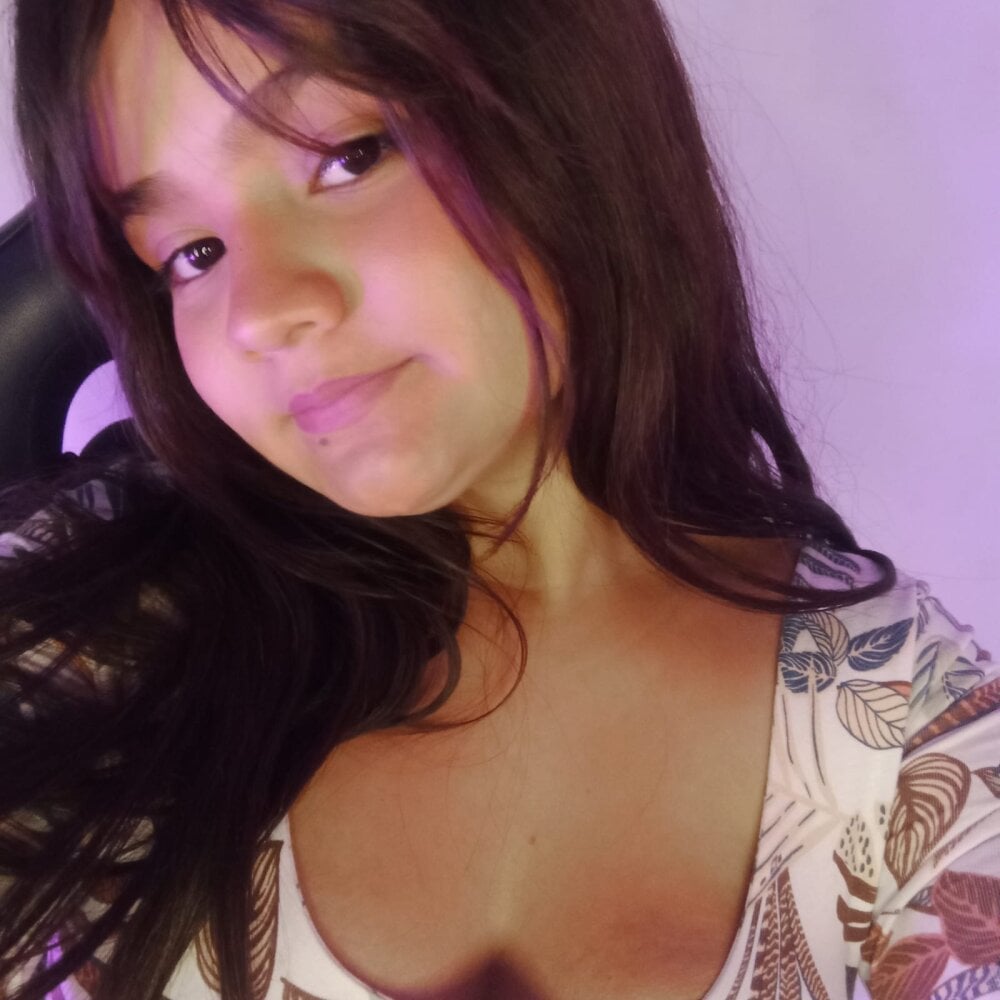 Karina_hot-6969 Chatroom