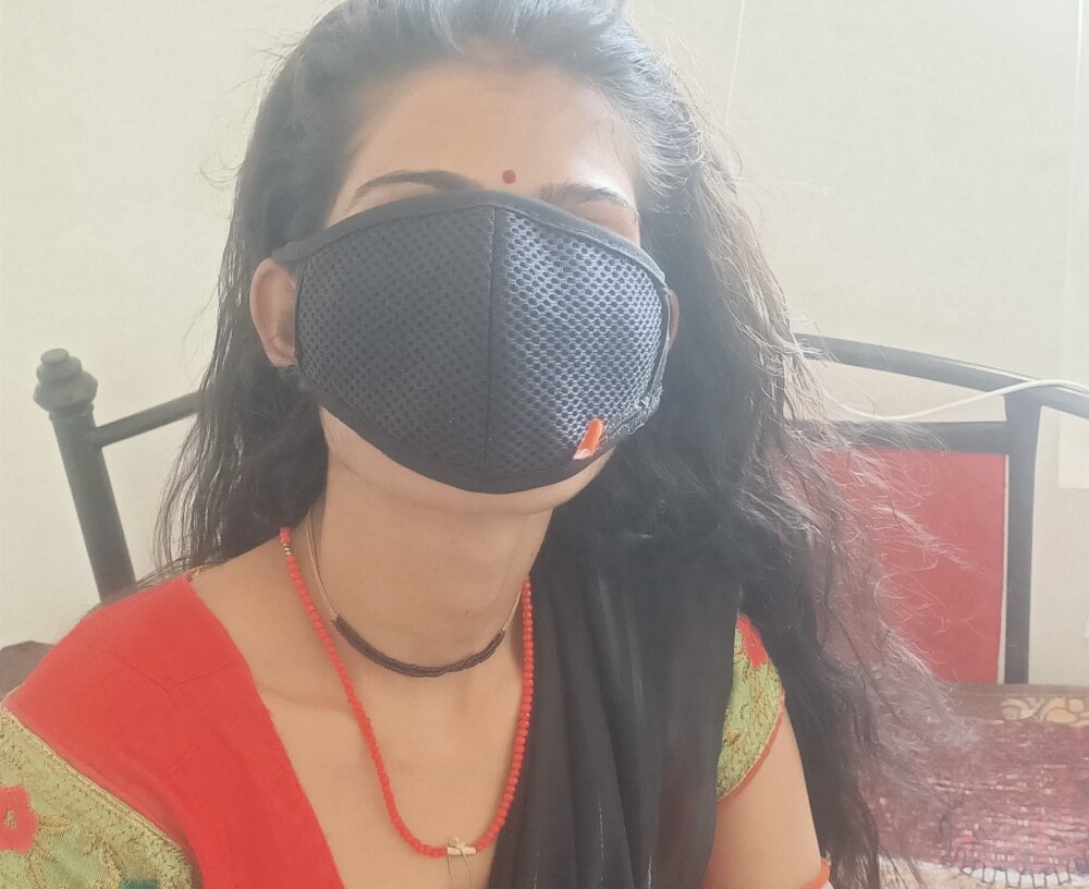 Karisma-sexy-couple Chatroom
