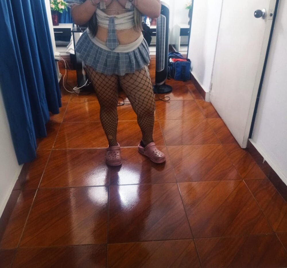 KarlaSexyHot- Chatroom