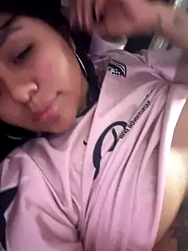 KarlaStrix01 Chatroom