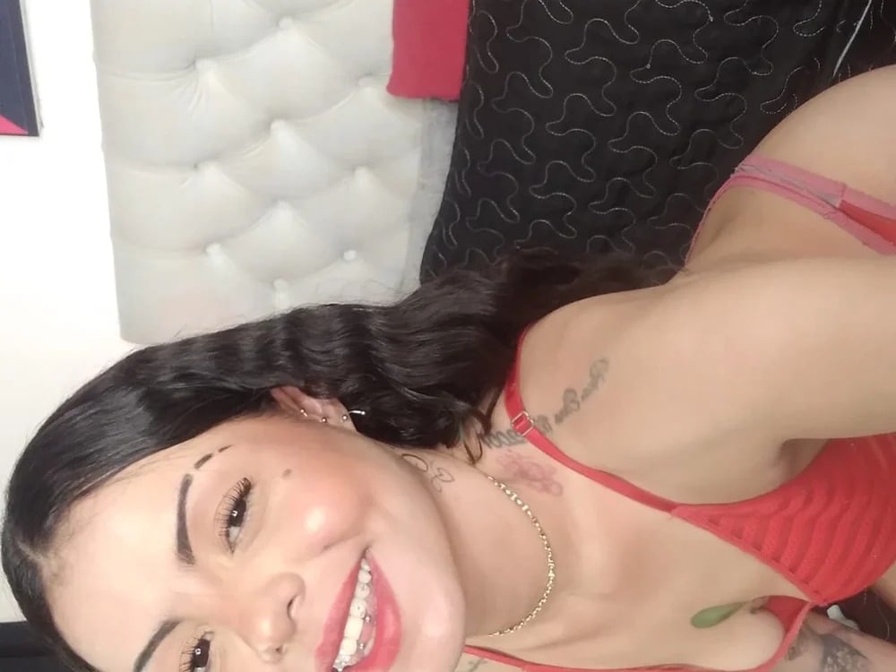 Karly33 Chatroom