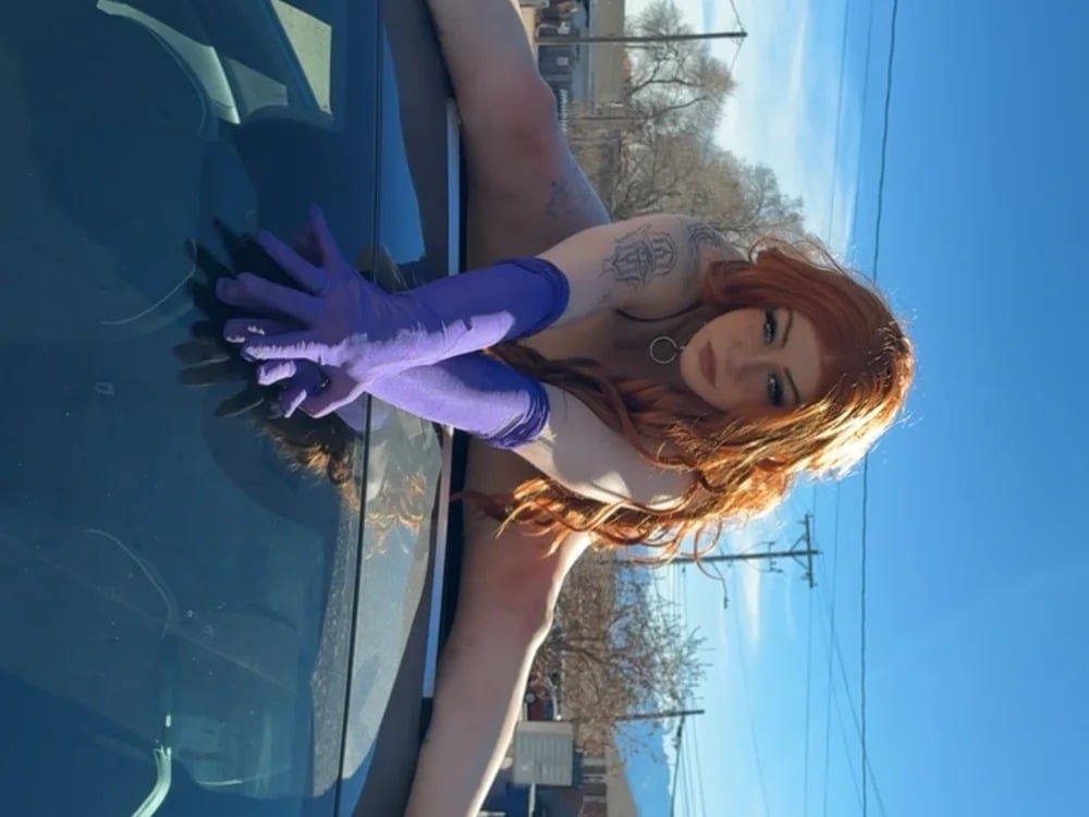 KarmaValentina Chatroom