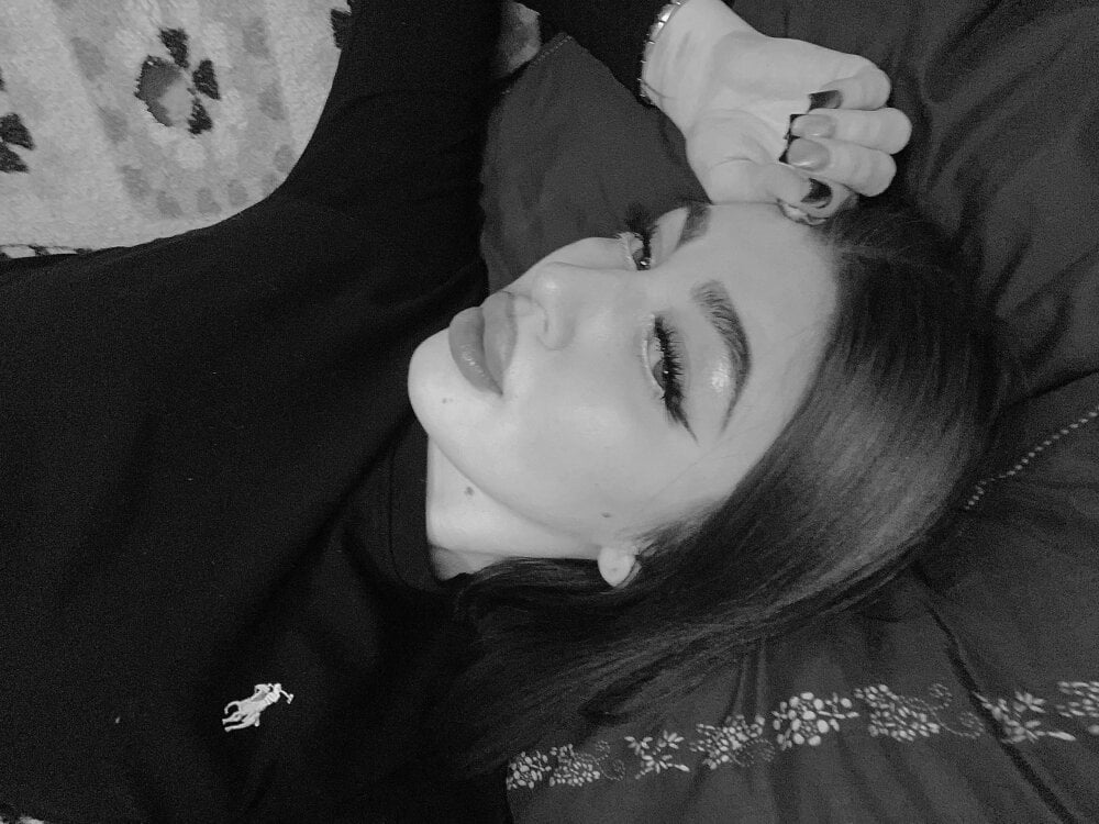 Karolina_Kar Chatroom