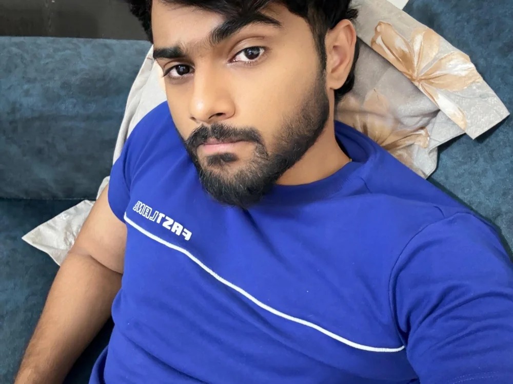 Karthihott Chatroom