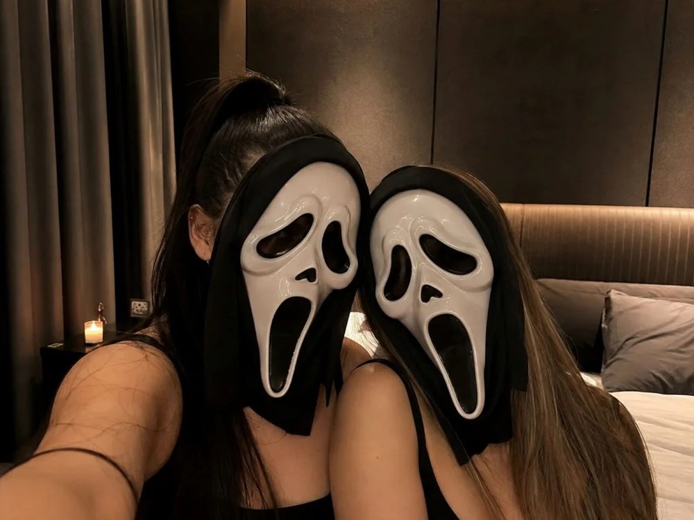 KateandSophi Chatroom
